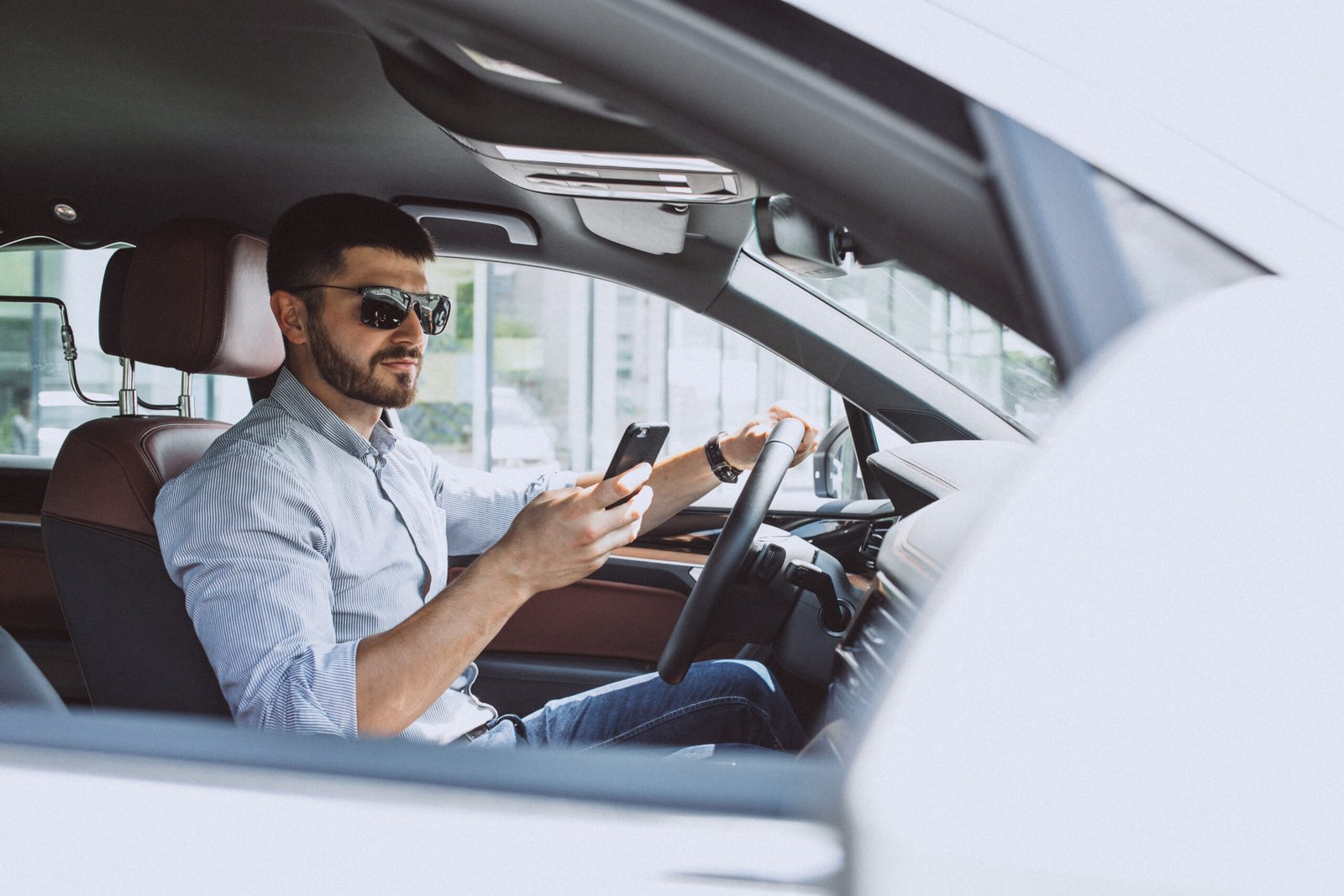 Read more about the article Reliable Drivers for Hire in Mumbai